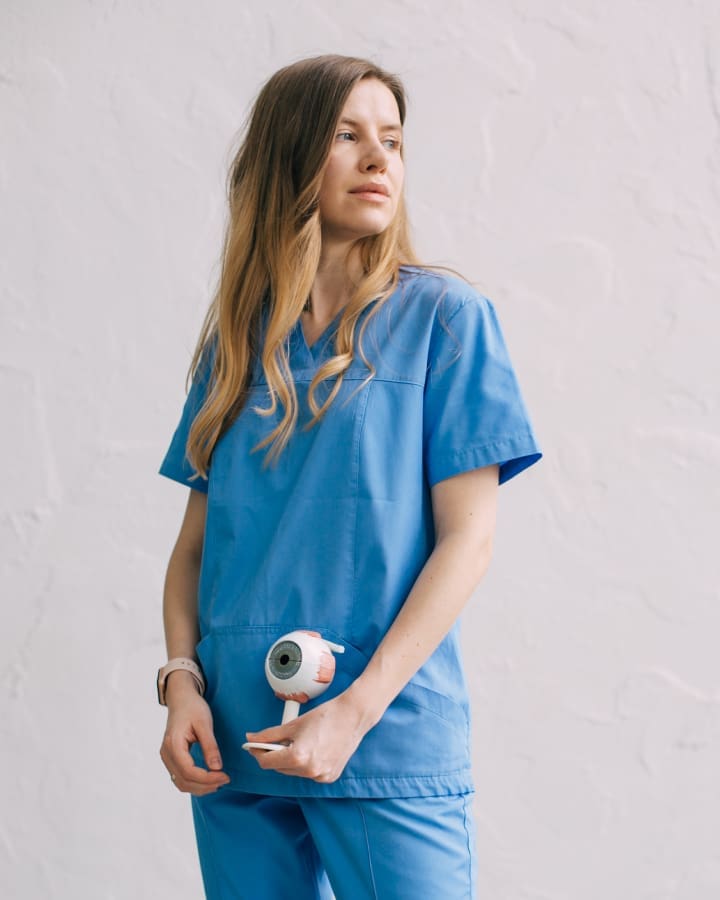 Вероніка Оніскевич – дитячий офтальмолог